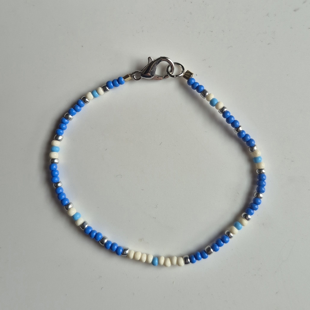 Blue and White Beaded Bracelet
